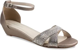Iris Touch Ups Sandals, Champagne