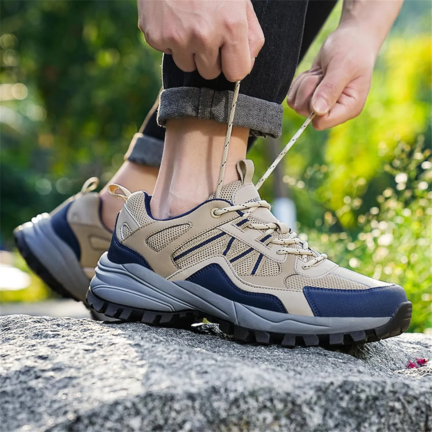 Mens Hiking Shoes Walking Trainers Outdoor Work Sneakers Running Shoes Non-Slip Breathable Trekking Footwear for Camping Travel