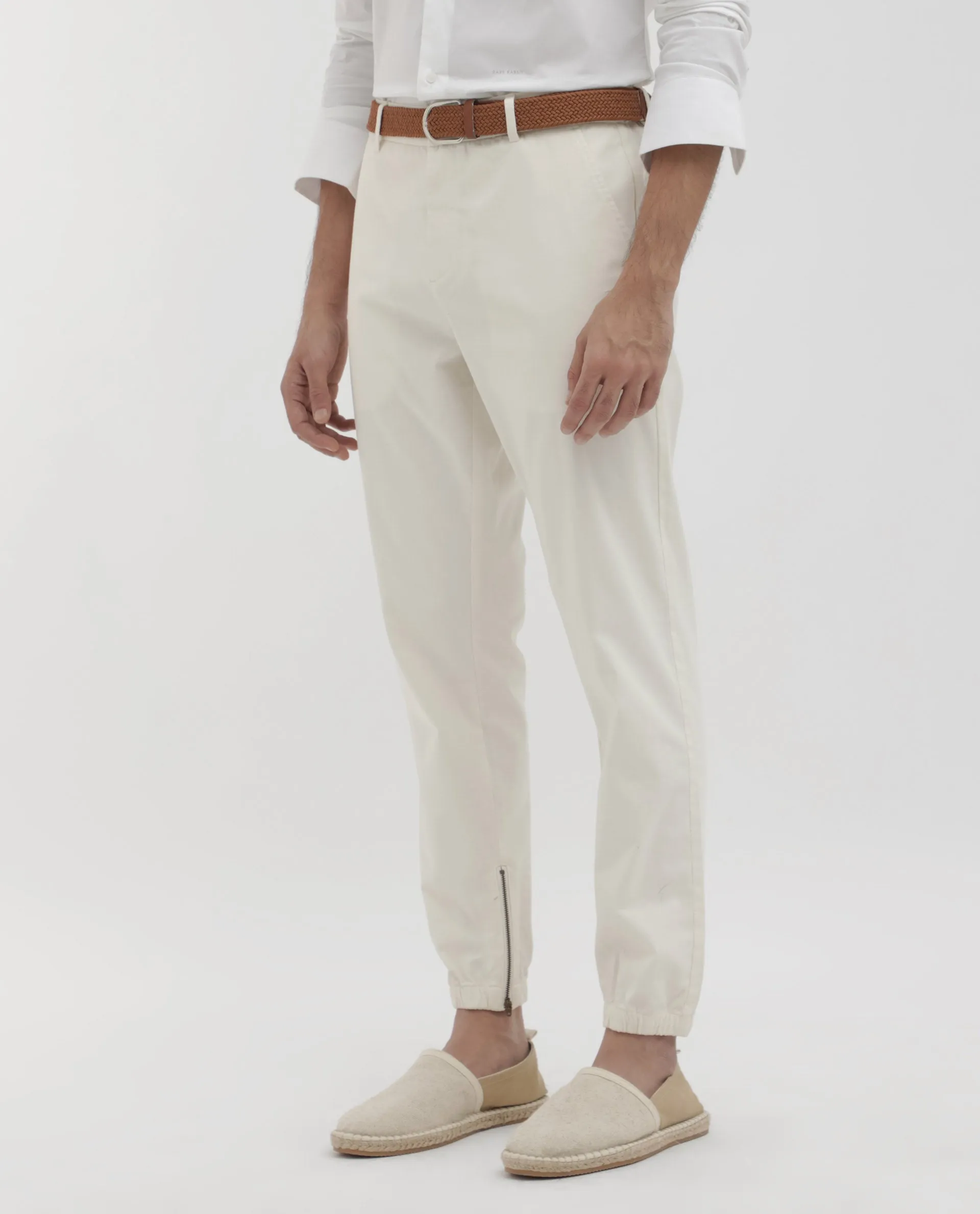 Rare Rabbit Mens Zade White Cotton Fabric Hem With Zipper Regular Fit Solid Trouser