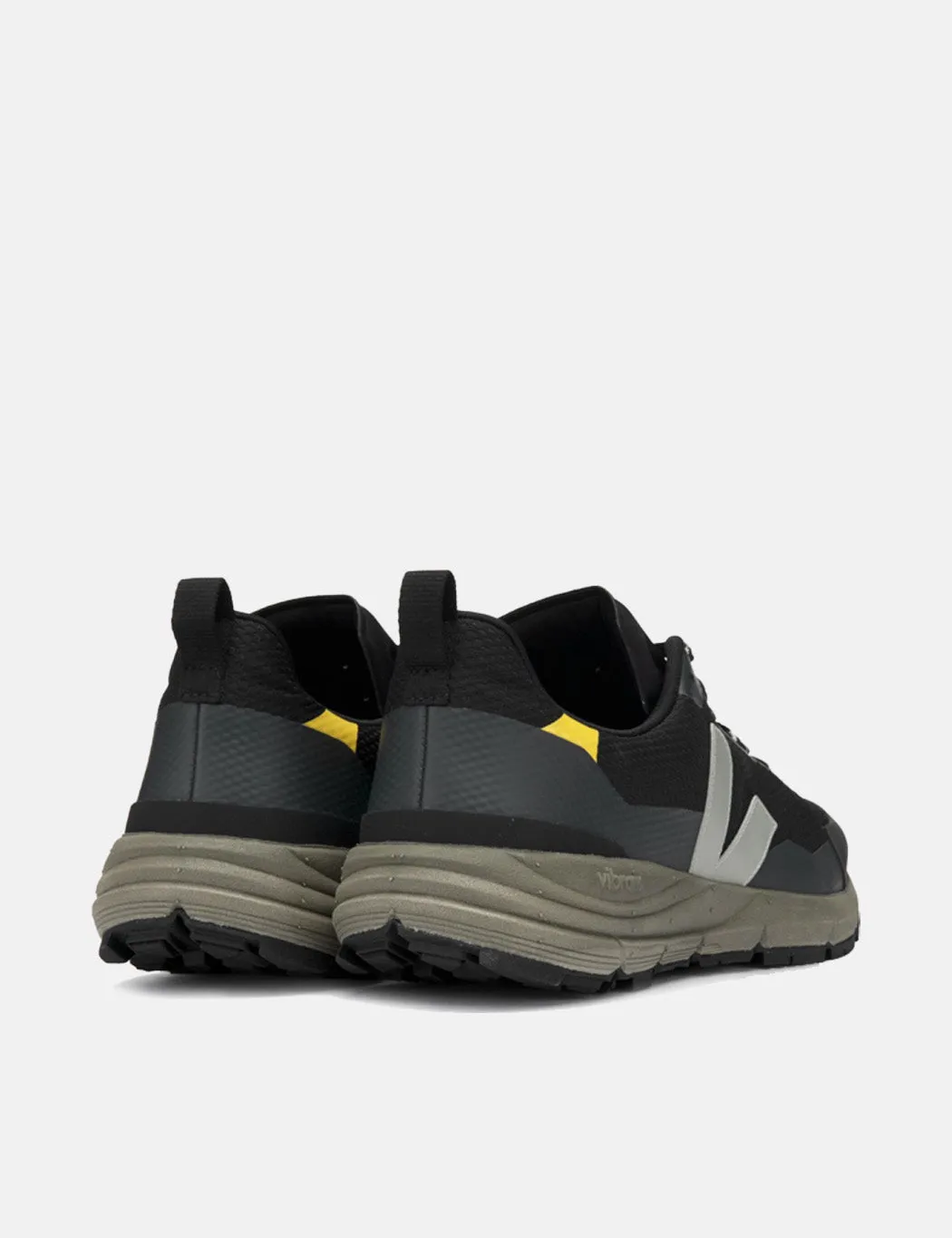 Veja Dekkan Trainers (Alveomesh) - Black/Oxford Grey/Tonic